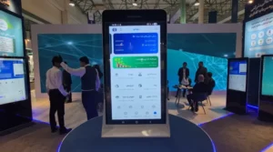 خرید یا اجاره تجهیزات نمایشگاهی؛ کدام گزینه اقتصادی‌تر است؟